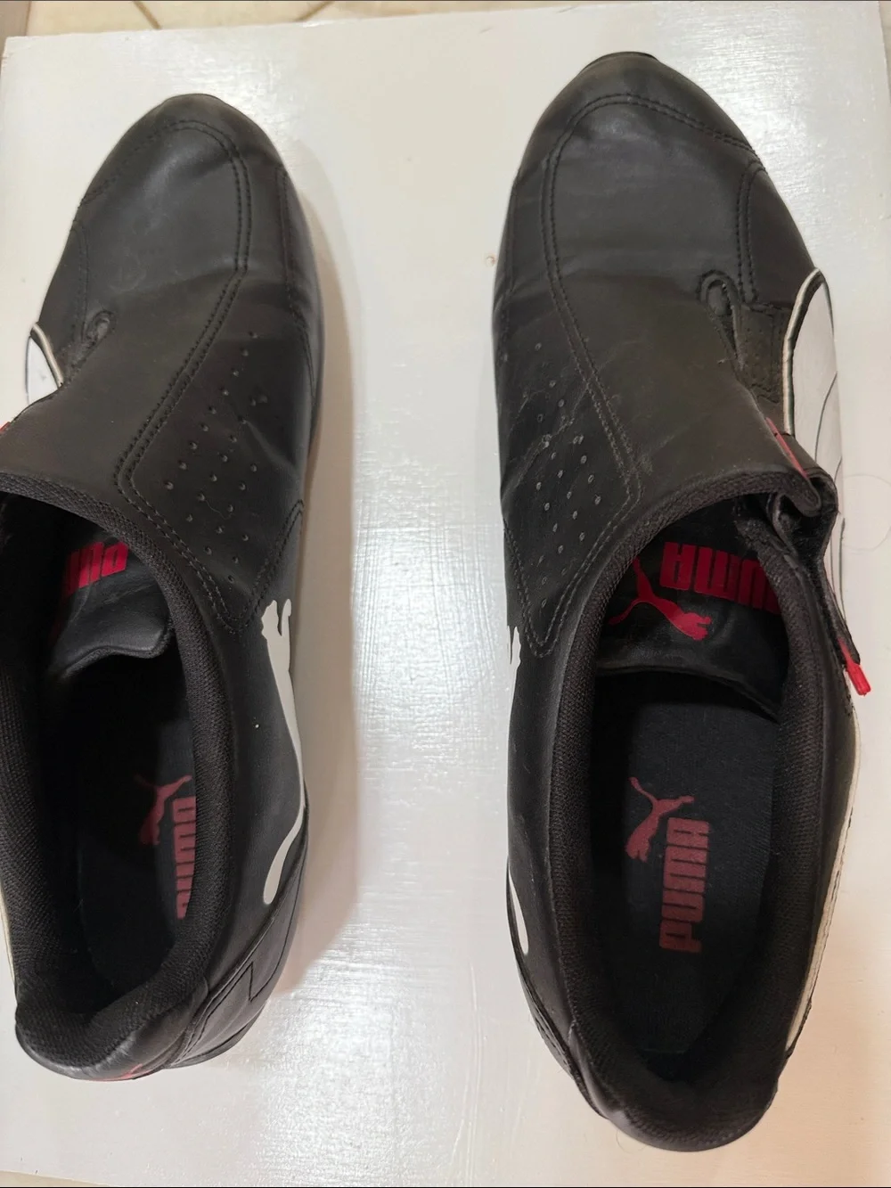 PUMA REDON MENS 13 MOVE DRIVING SHOES BLACK WHITE ADJUSTABLE CASUAL SNEAKERS